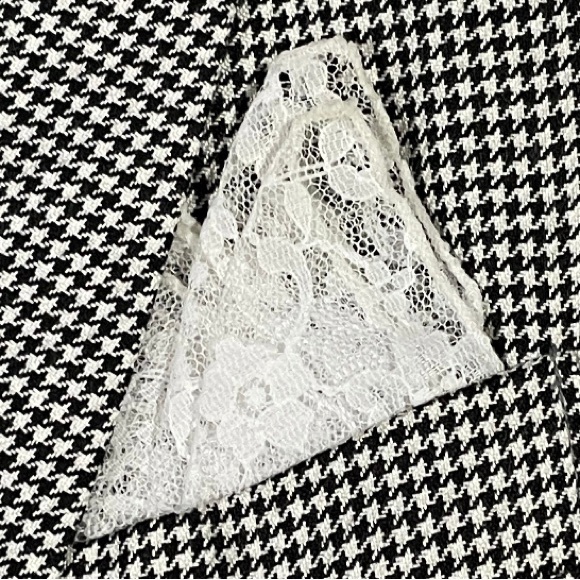 Vintage 90sBlack and White Houndstooth Print Blazer, Lace Hanky Button Front - Picture 7 of 10